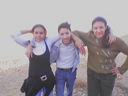 ci moi et lamiae  et nadia fi sad dyal twab3a