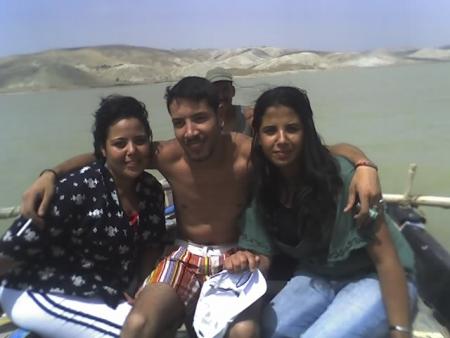 lock_lock fi yamou makayin hir tfatah fi sad hhh