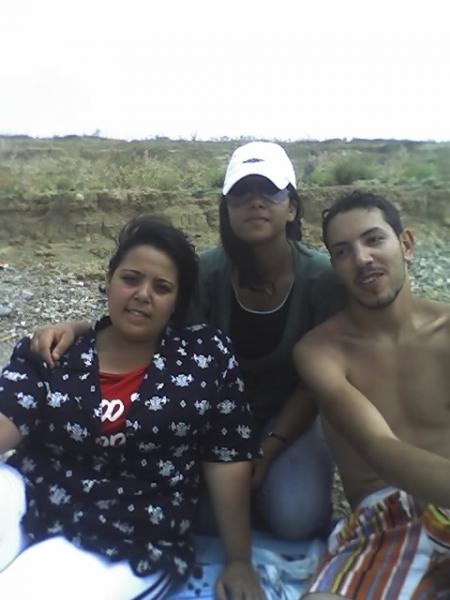 khalissa et ikram et moi lock_lock = aziz