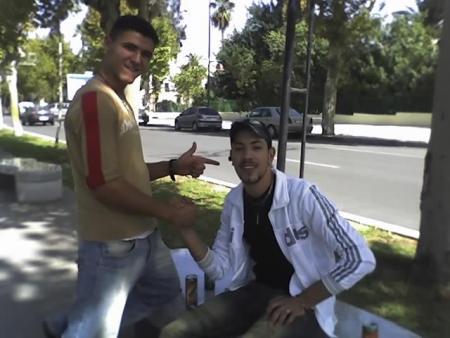 hada lahma9 dyal anwar ta,gawi ou tla9a m3a lock_lock 9alo ntina makat3rafchi fi lhama9 dyal fes